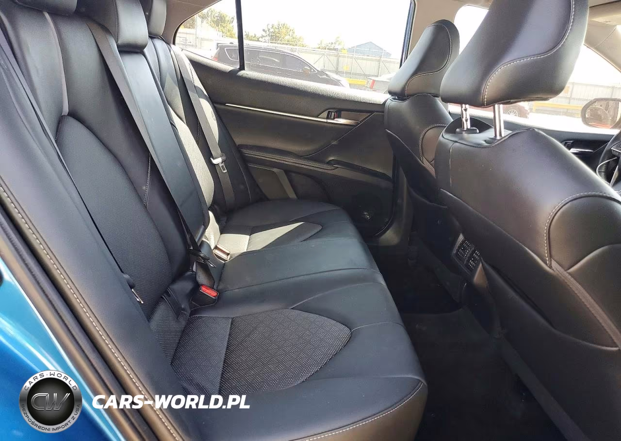 2020 Toyota Camry Xse VIN:4T1K61AK9LU330810 - 10