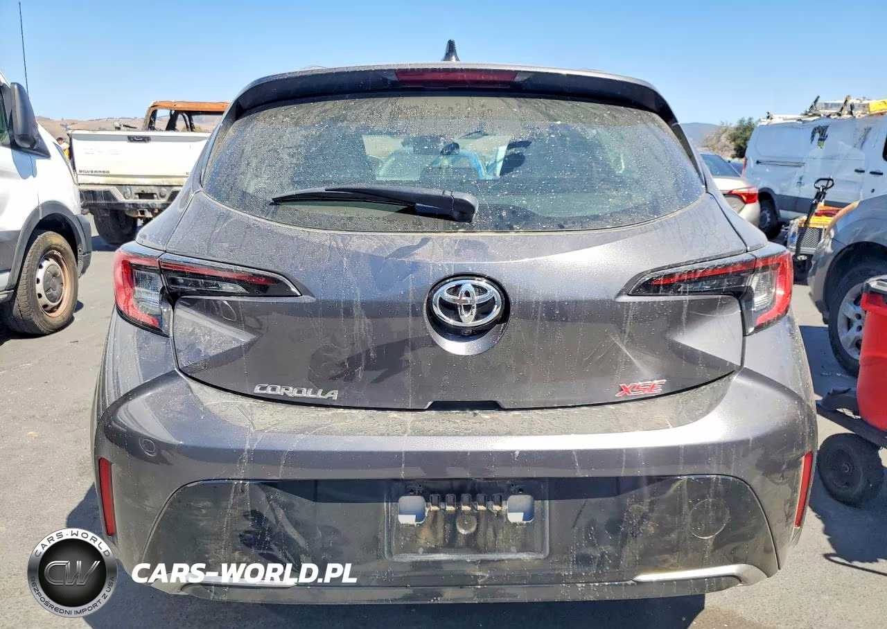 2026 Toyota Corolla Xse VIN:JTNC4MBE7T3256409 - 6