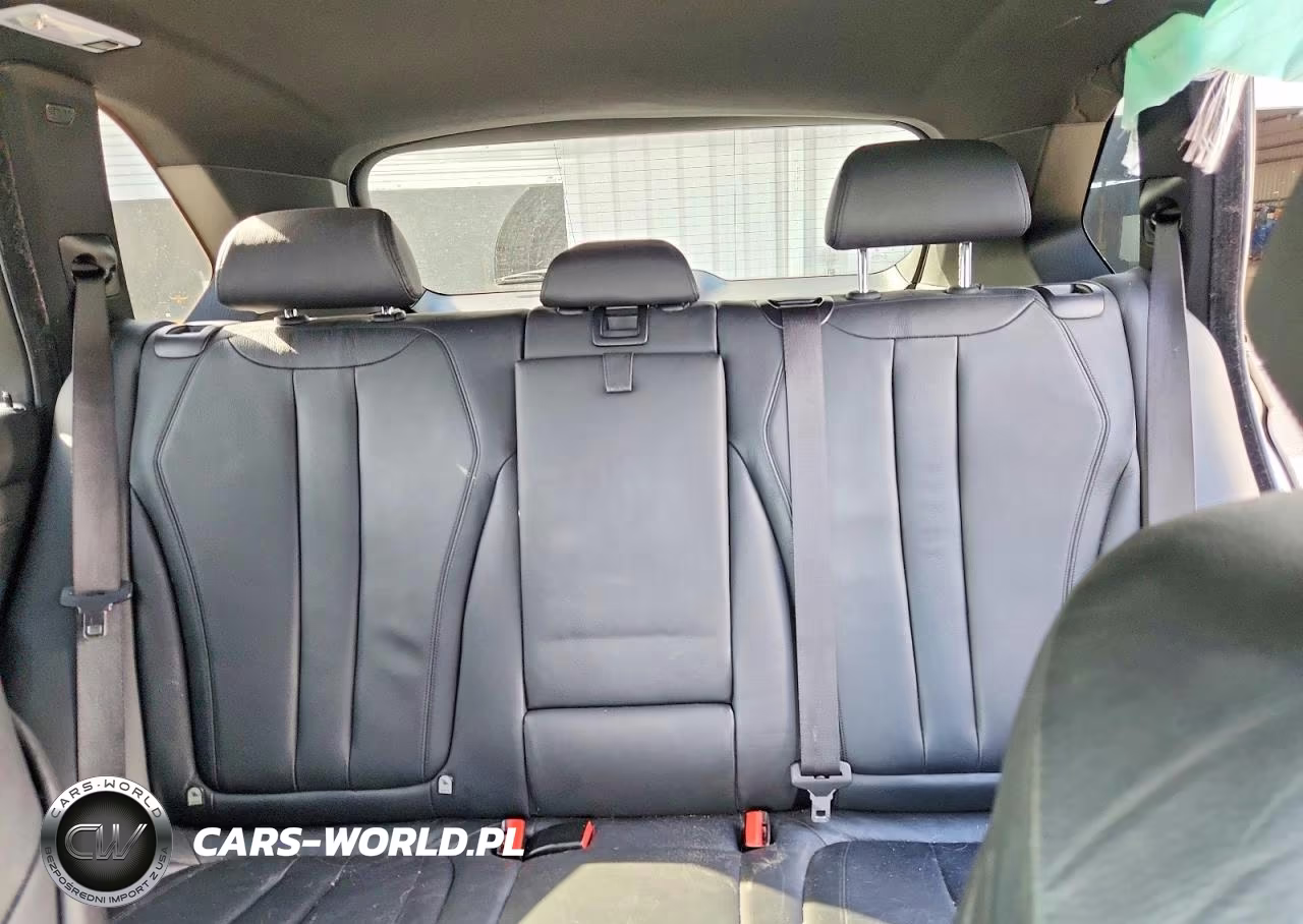 2014 BMW X5 xDrive35I VIN:5UXKR0C59E0C24561 - 10