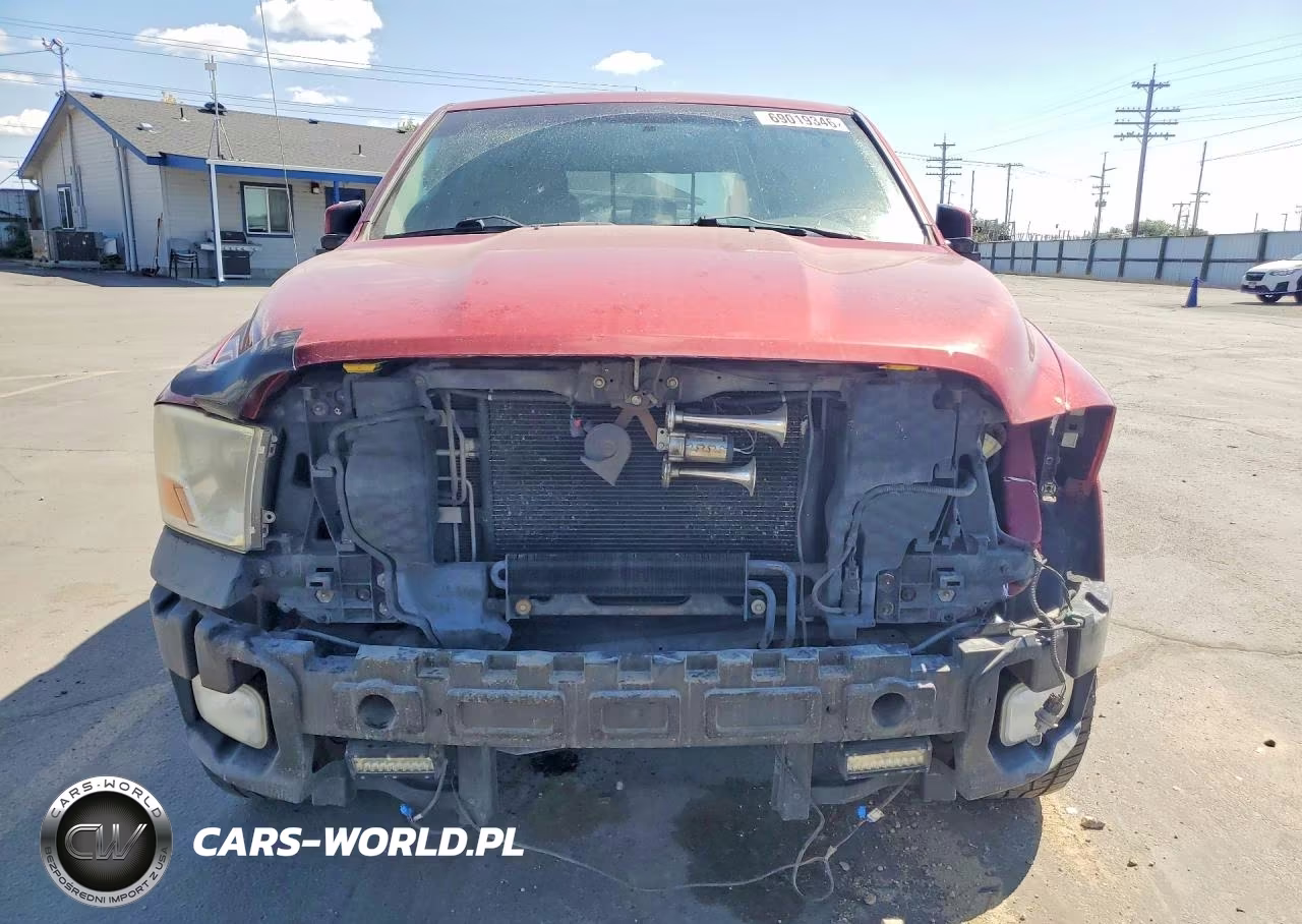 2010 Dodge Ram 1500 VIN:1D7RV1CT5AS143672 - 5