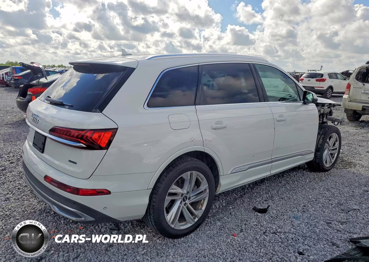 2023 Audi Q7 Premium Plus VIN:WA1LXBF74PD009533 - 3