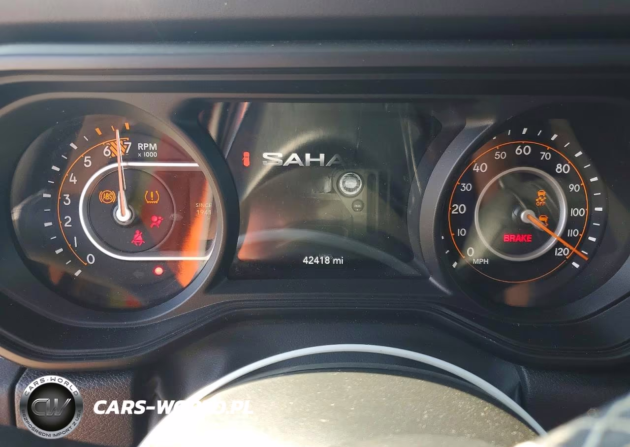 2025 Jeep Wrangler Sahara VIN:1C4PJXEN5SW560413 - 9