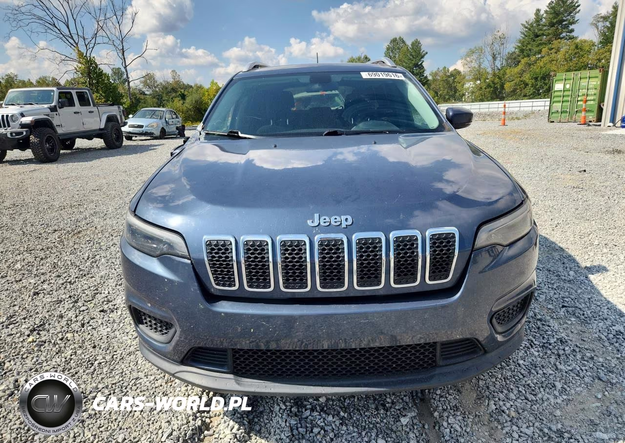 2020 Jeep Cherokee Latitude VIN:1C4PJMCB1LD533956 - 5