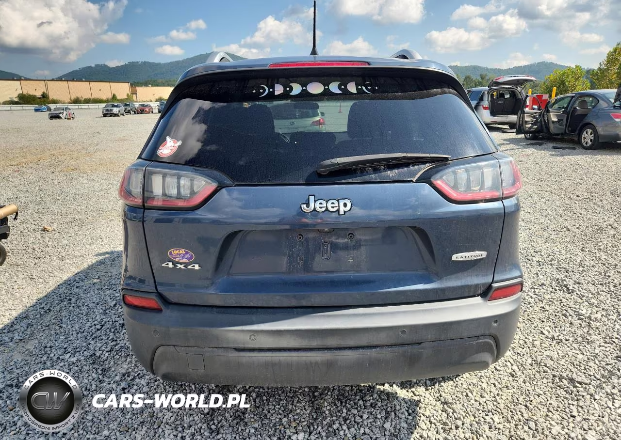 2020 Jeep Cherokee Latitude VIN:1C4PJMCB1LD533956 - 6