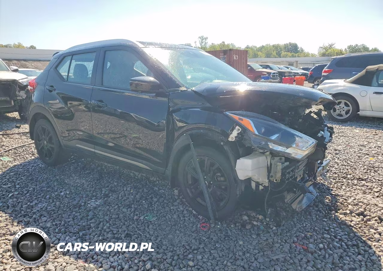2020 Nissan Kicks Sr VIN:3N1CP5DV6LL569957 - 4