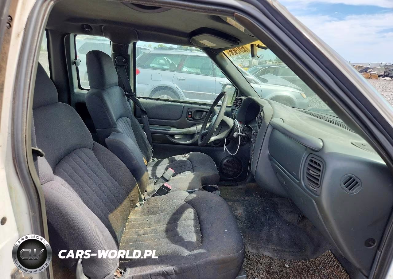 2003 Chevrolet S Truck S10 VIN:1GCCS19X138179118 - 10