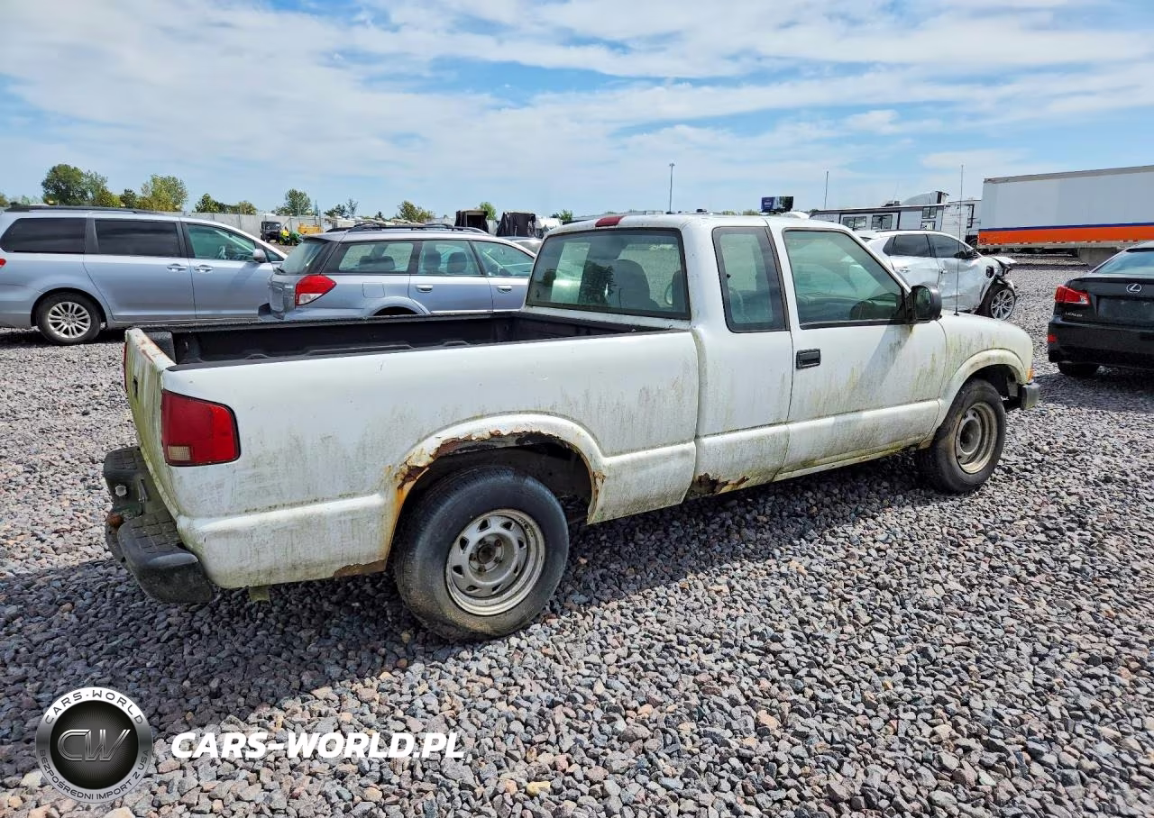 2003 Chevrolet S Truck S10 VIN:1GCCS19X138179118 - 3