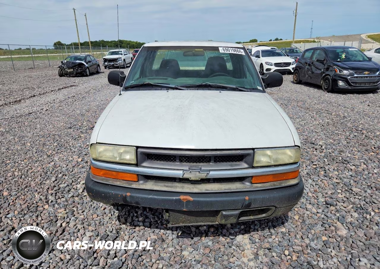 2003 Chevrolet S Truck S10 VIN:1GCCS19X138179118 - 5