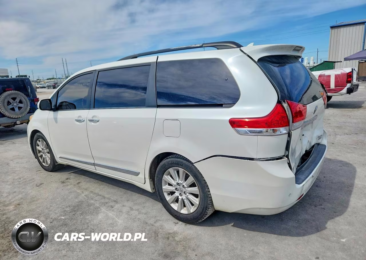 2013 Toyota Sienna Limited 7-Passenger VIN:5TDDK3DCXDS065832 - 2