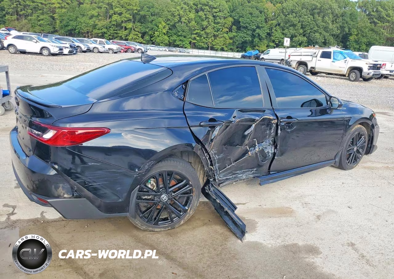 2025 Toyota Camry Se VIN:4T1DAACK8SU012079 - 3