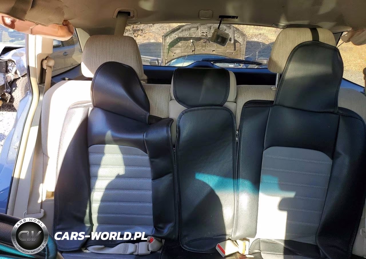 2014 Subaru Outback 2.5I Premium VIN:4S4BRBCC5E3215956 - 10