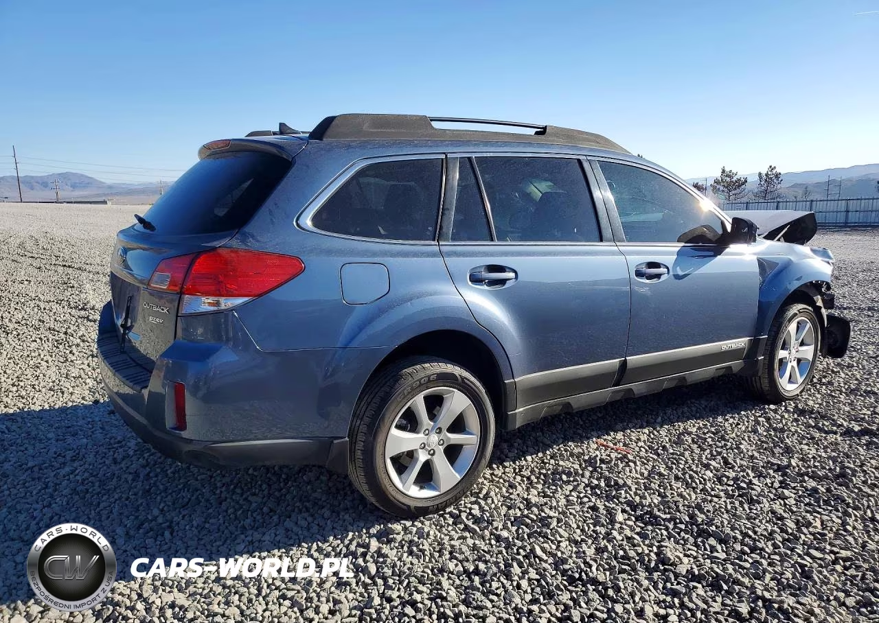 2014 Subaru Outback 2.5I Premium VIN:4S4BRBCC5E3215956 - 3
