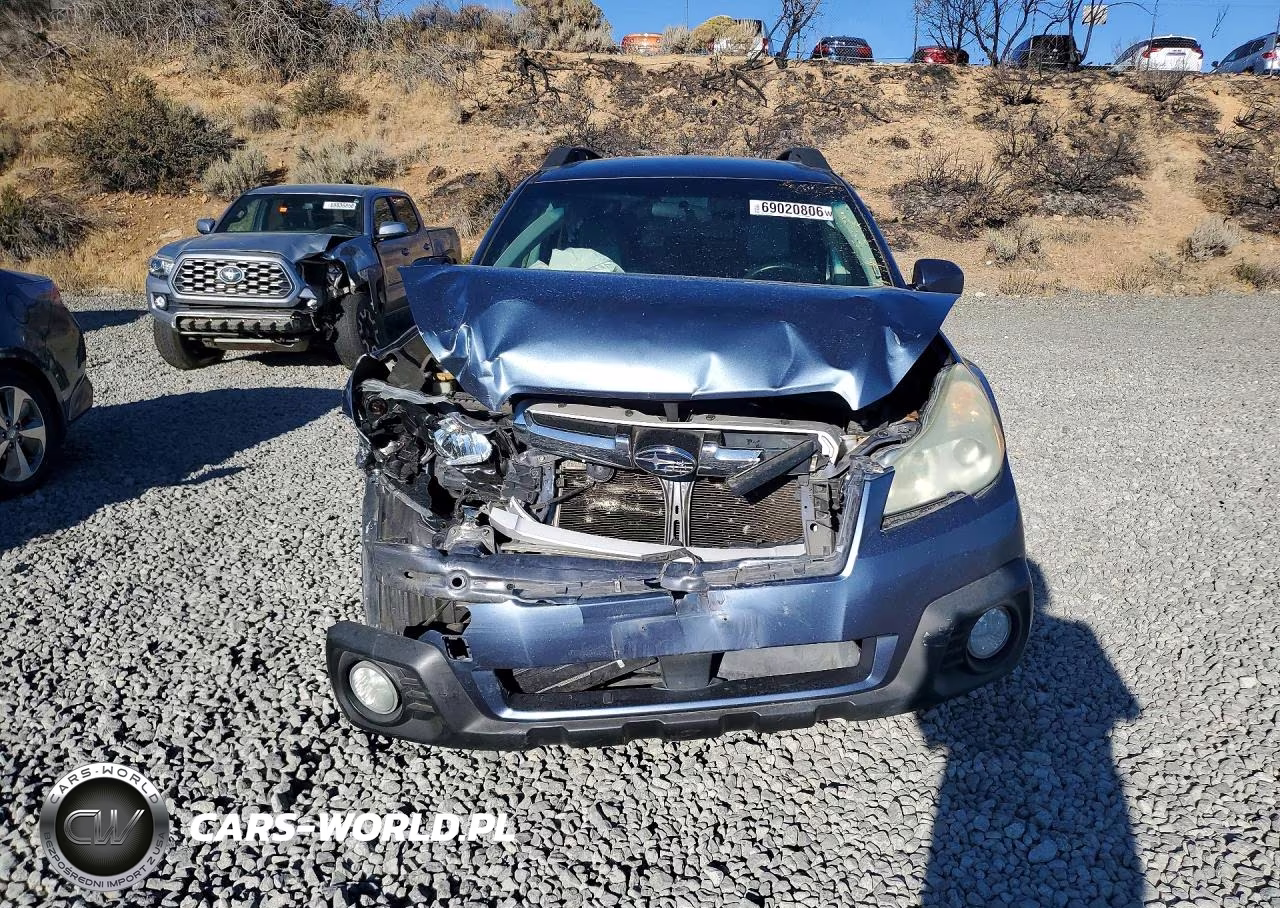 2014 Subaru Outback 2.5I Premium VIN:4S4BRBCC5E3215956 - 5