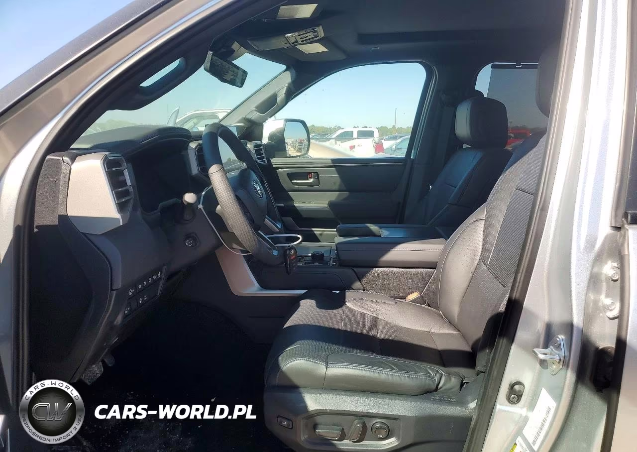 2026 Toyota Tundra Platinum VIN:5TFNC5DB4TX1328XX - 7