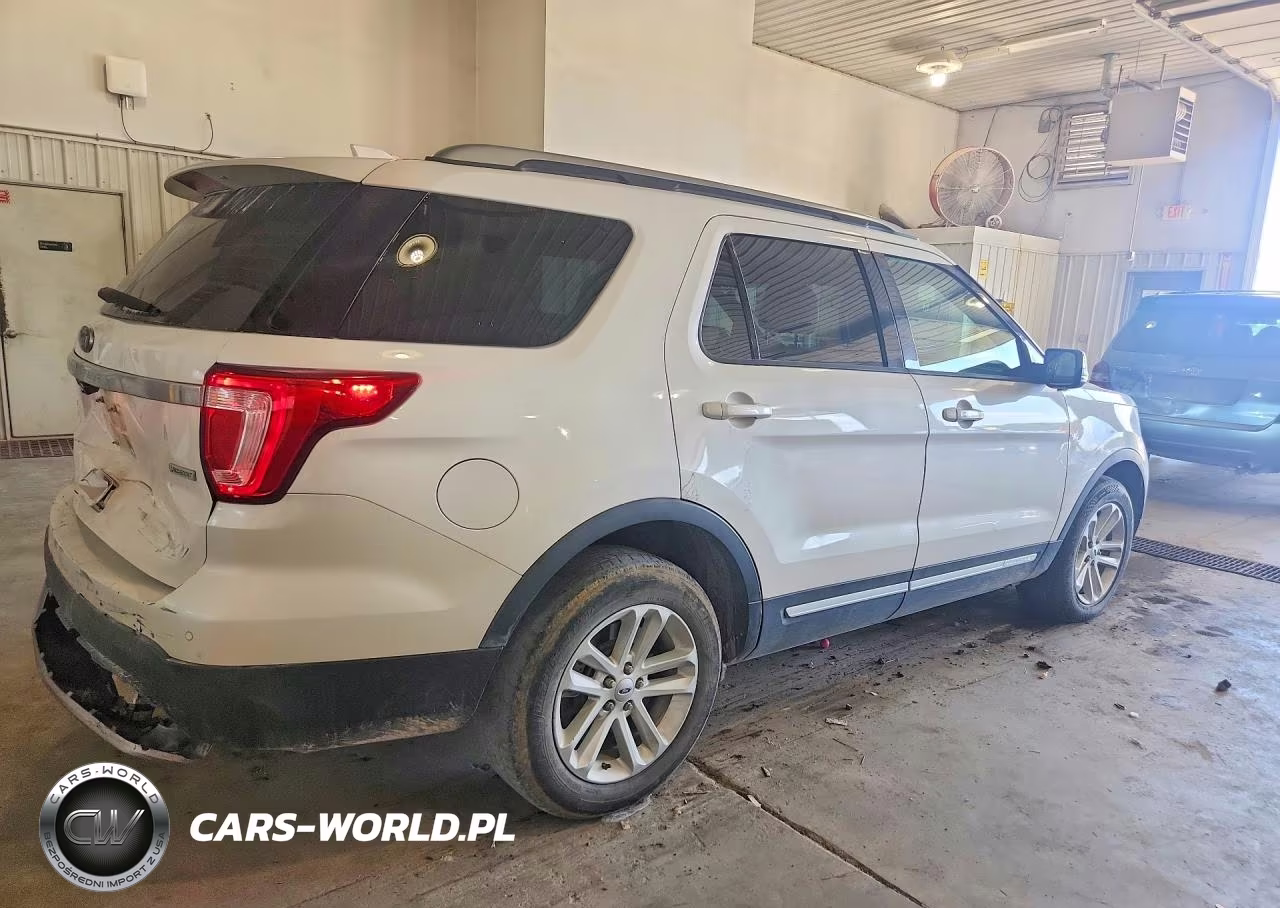2017 Ford Explorer Xlt VIN:1FM5K7DH8HGC54658 - 3
