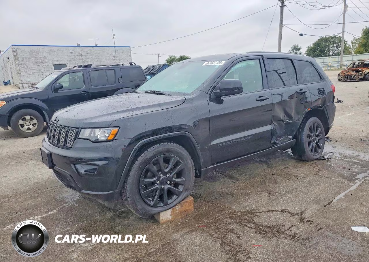 2017 Jeep Grand Cherokee Laredo – zdjęcie 1 z 13