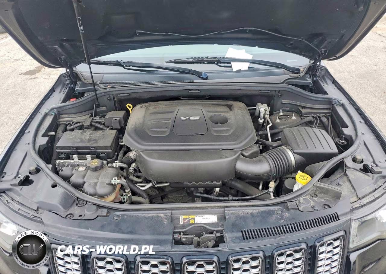 2017 Jeep Grand Cherokee Laredo VIN:1C4RJFAG8HC714357 - 12