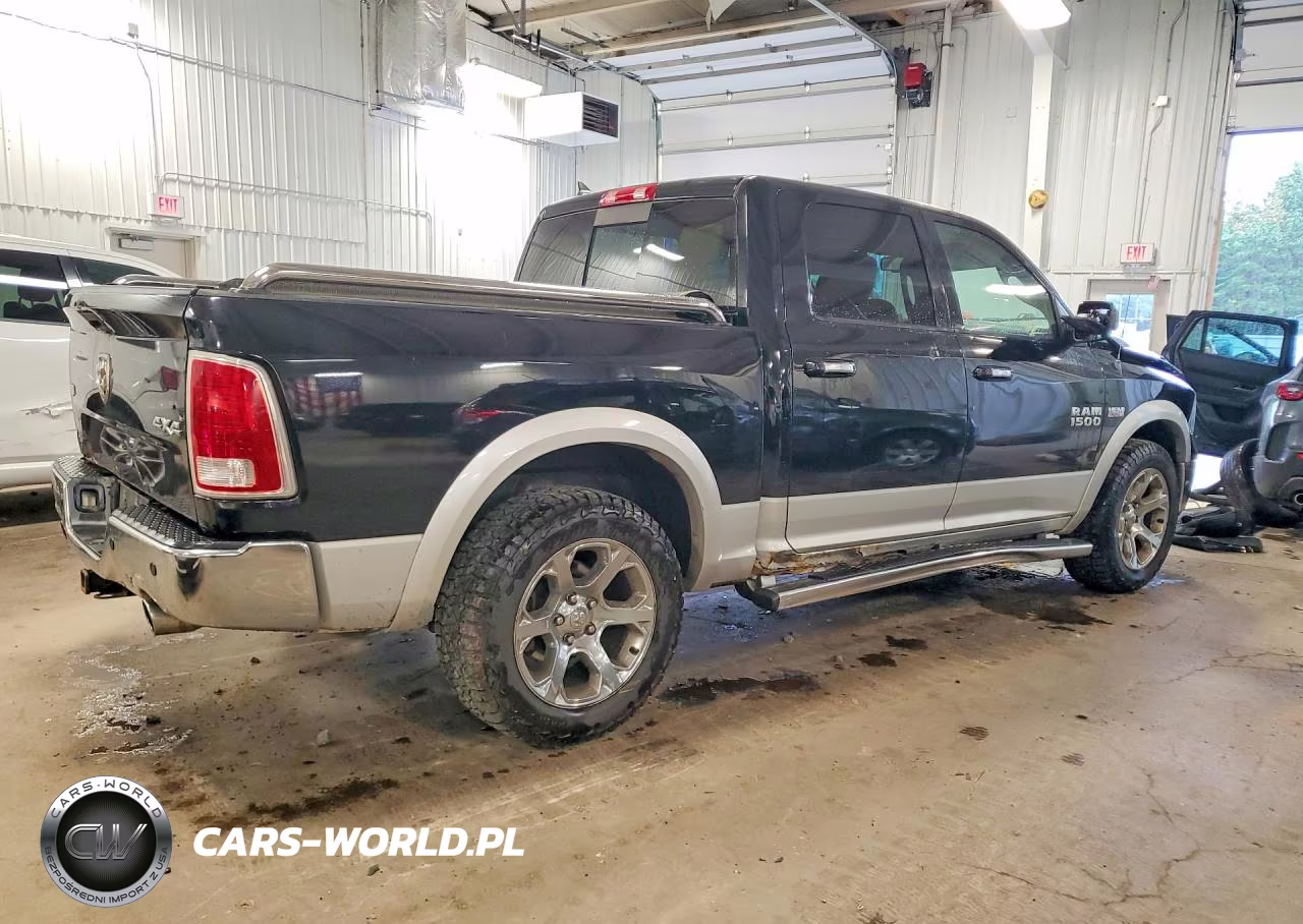 2013 Ram 1500 Laramie VIN:1C6RR7NT2DS509758 - 3