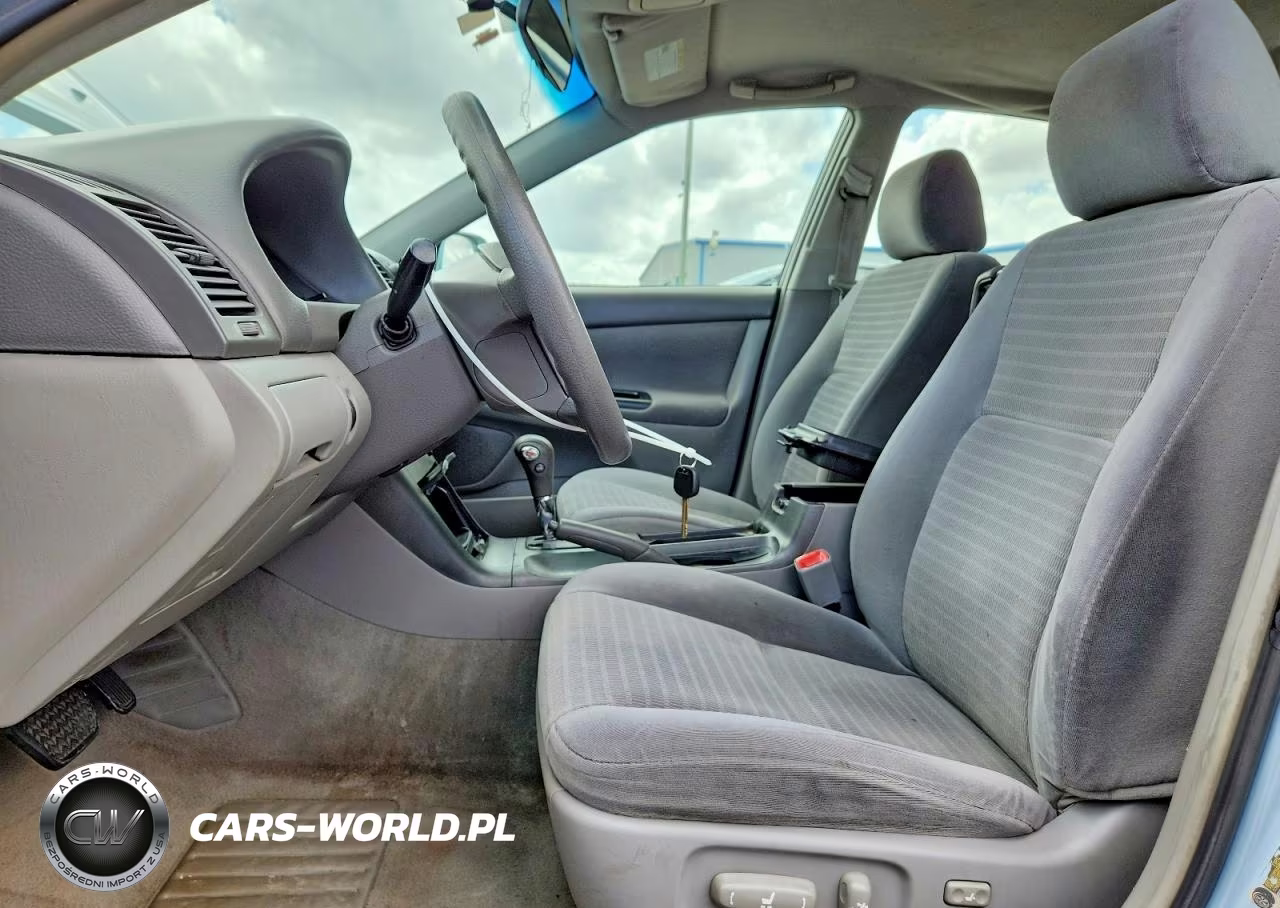 2005 Toyota Camry Le VIN:4T1BE32K85U593855 - 7