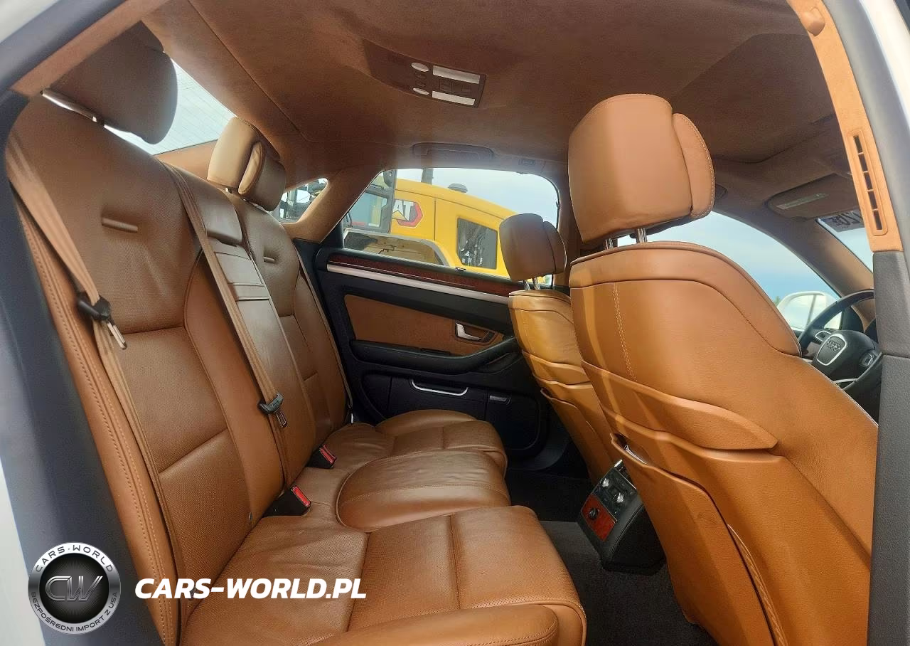 2010 Audi A8 Quattro VIN:WAUAVAFA0AN004773 - 10