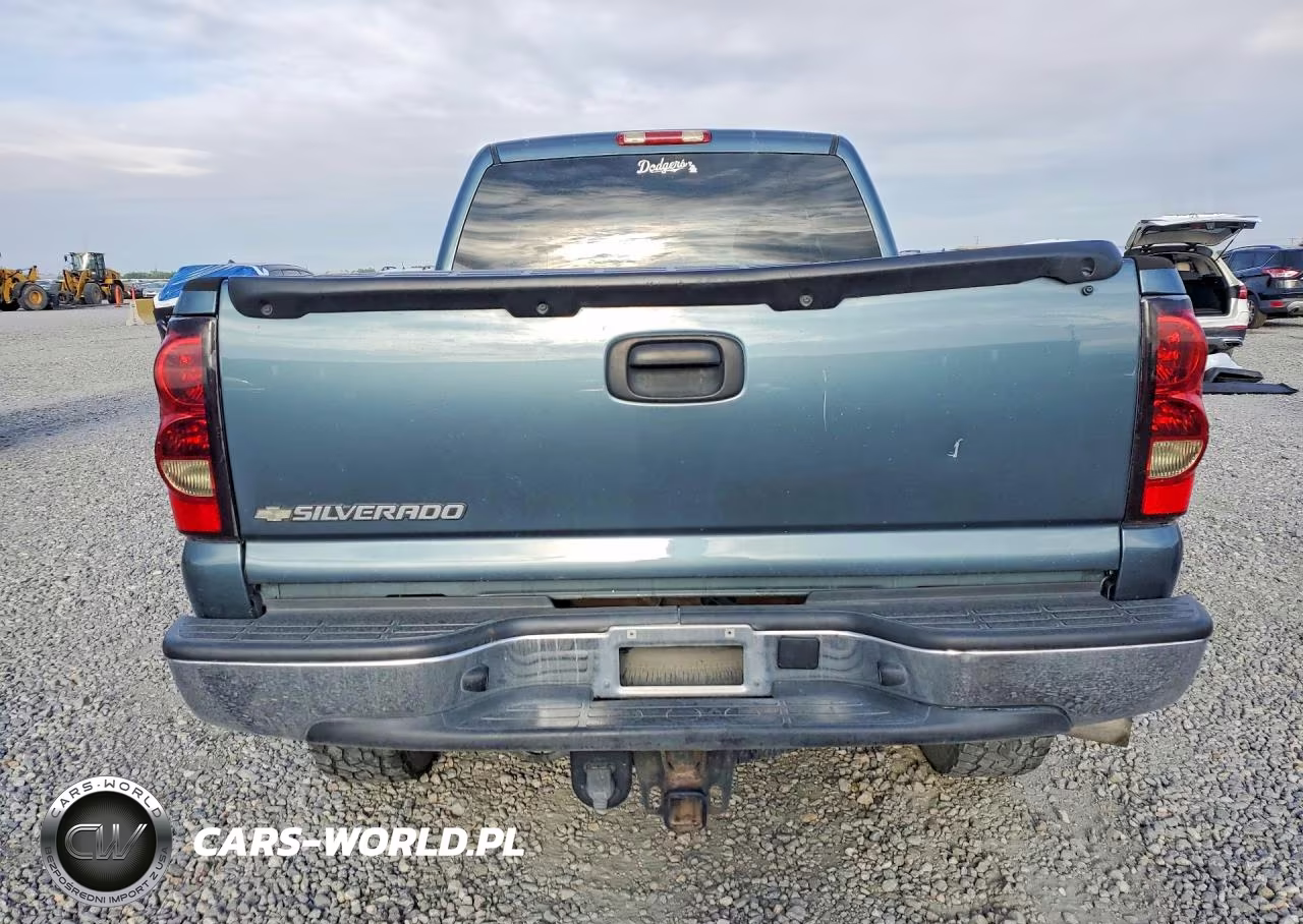 2007 Chevrolet Silverado K2500 Heavy Duty VIN:1GCHK23D97F143995 - 6
