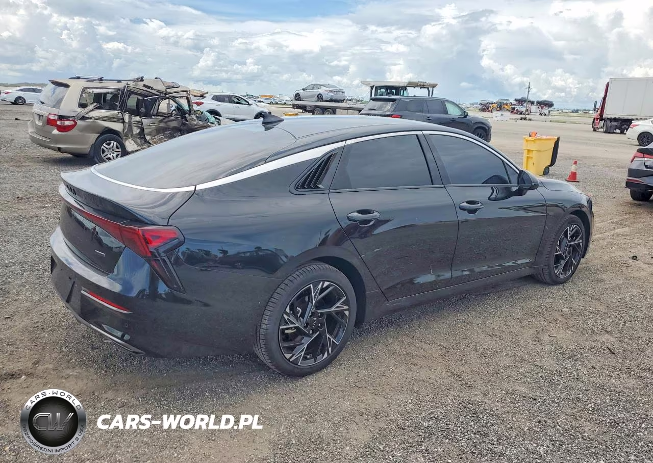 2026 Kia K5 Gt Line VIN:KNAG64J70T5497815 - 3