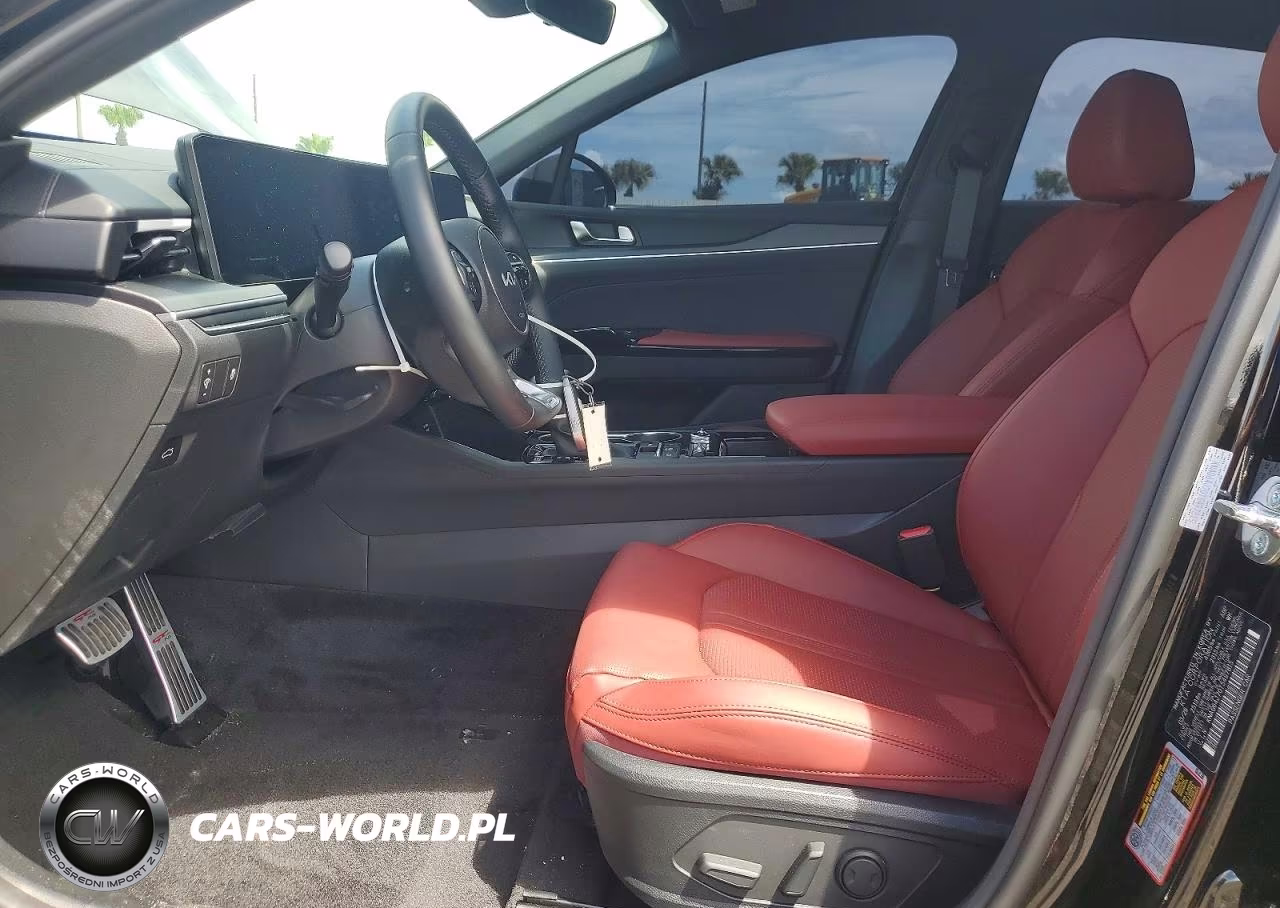 2026 Kia K5 Gt Line VIN:KNAG64J70T5497815 - 7