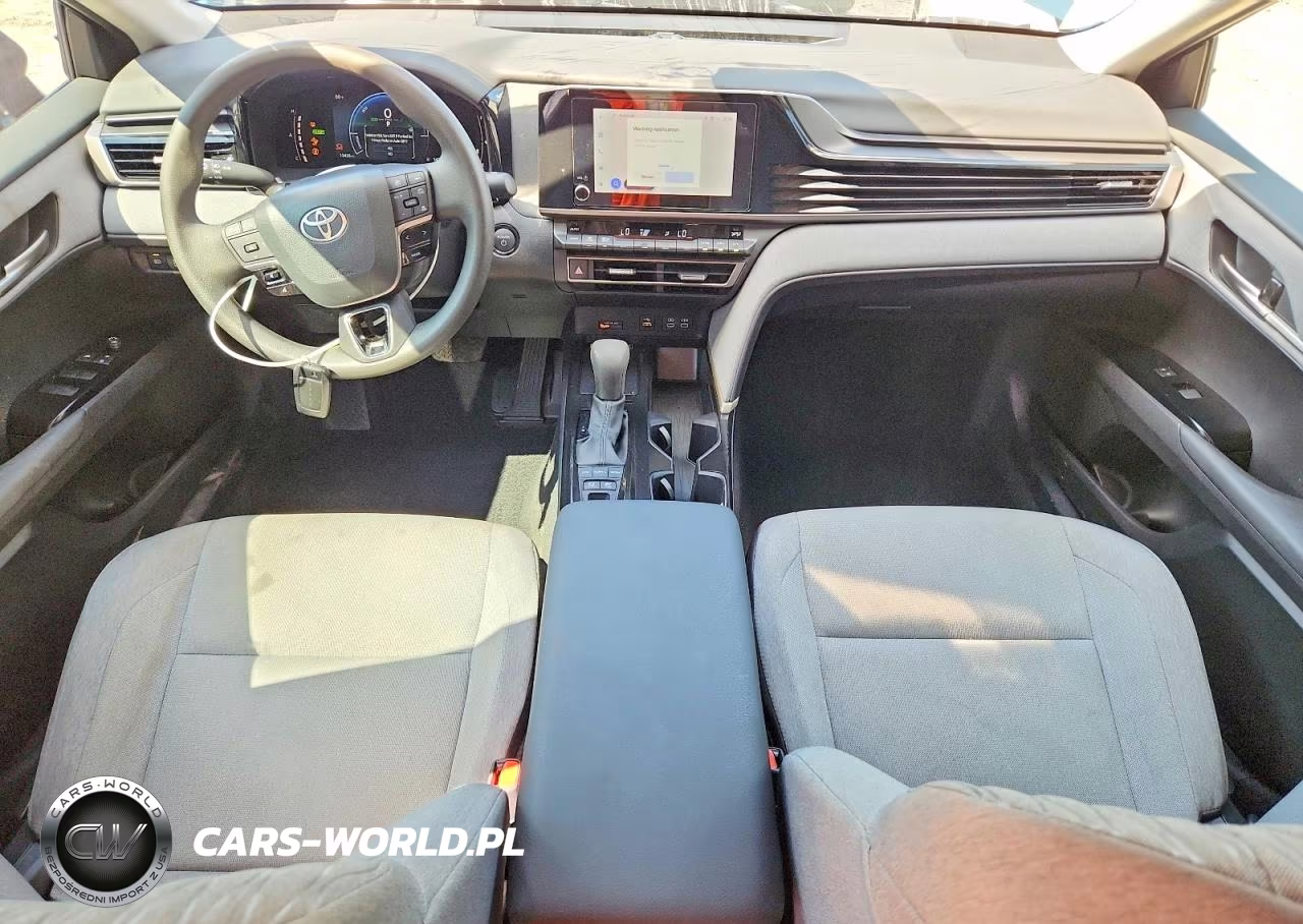 2025 Toyota Camry Le VIN:4T1DAACK4SU186747 - 8