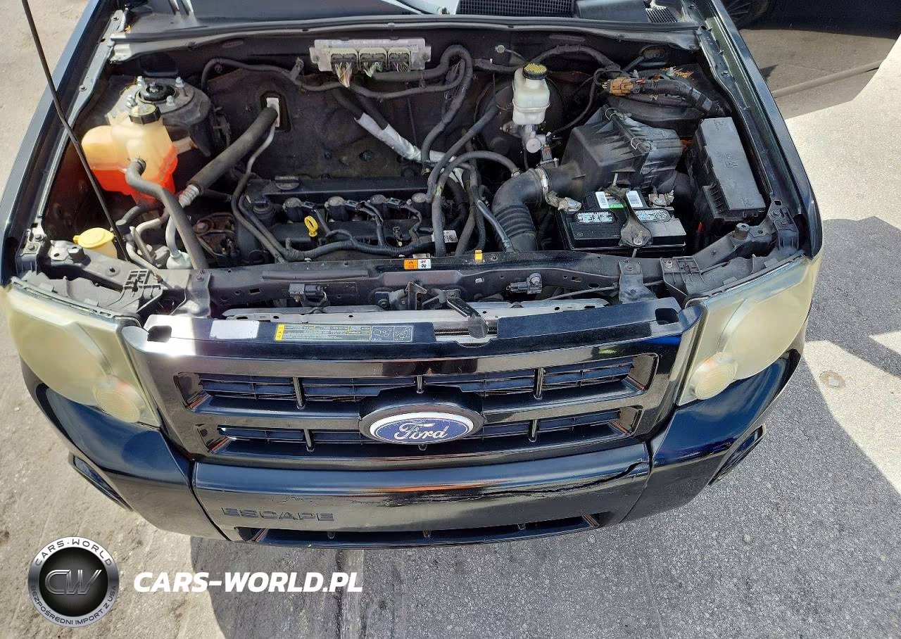2010 Ford Escape Xlt VIN:1FMCU0D77AKA92511 - 12