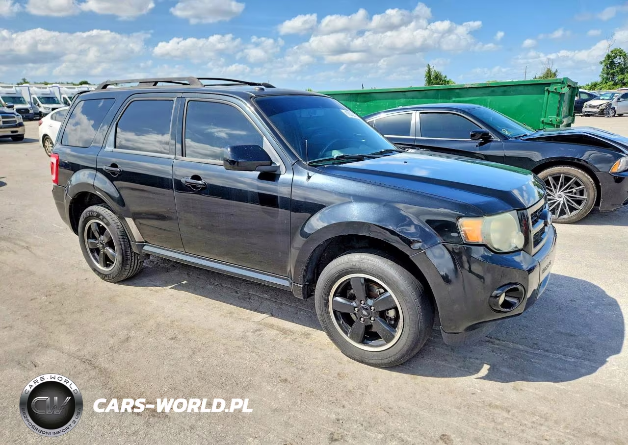 2010 Ford Escape Xlt VIN:1FMCU0D77AKA92511 - 4