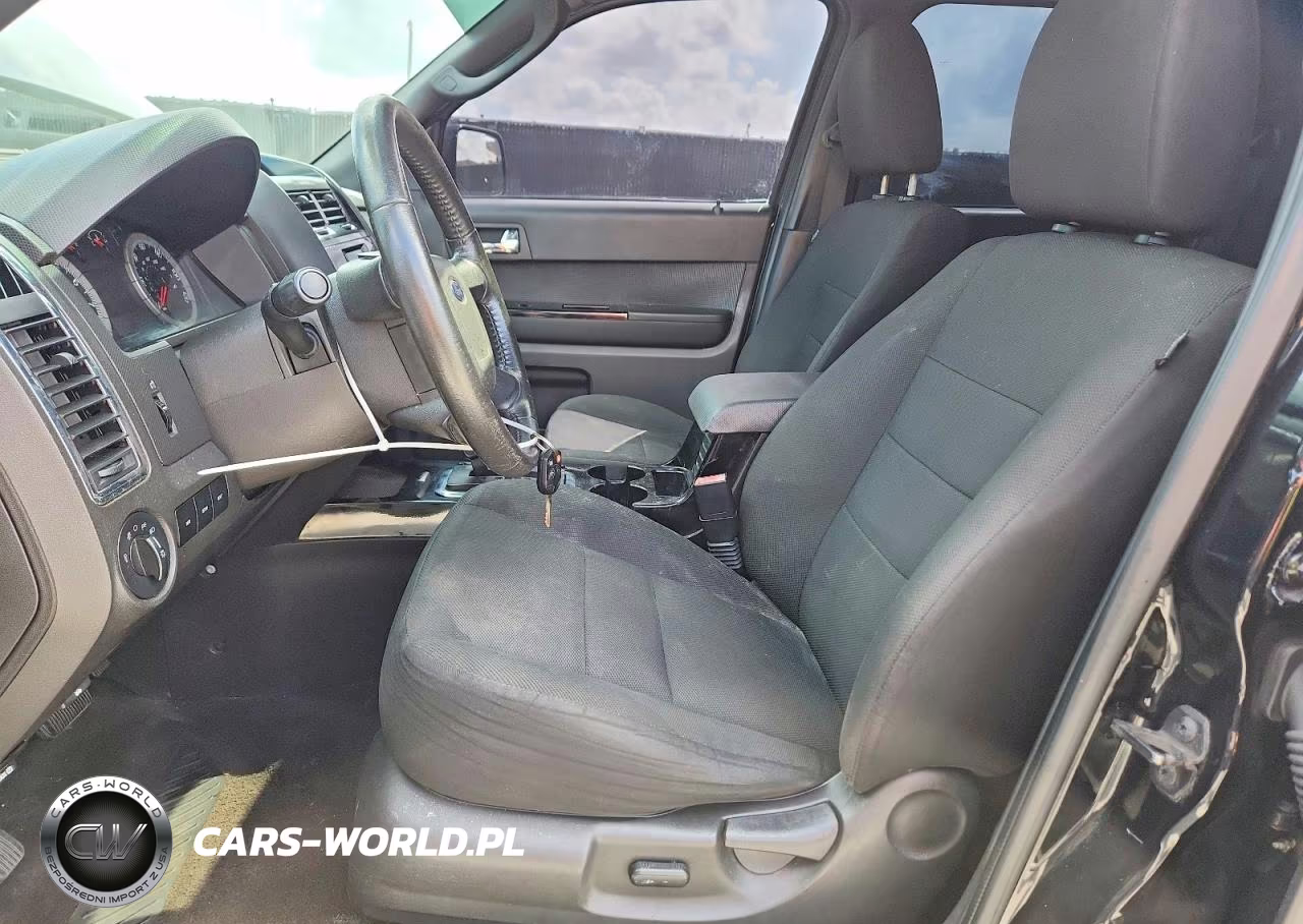 2010 Ford Escape Xlt VIN:1FMCU0D77AKA92511 - 7