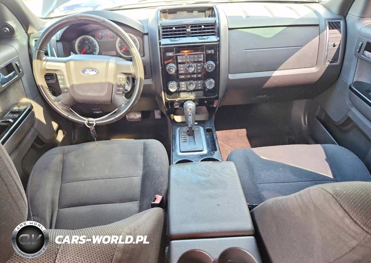 2010 Ford Escape Xlt VIN:1FMCU0D77AKA92511 - 8