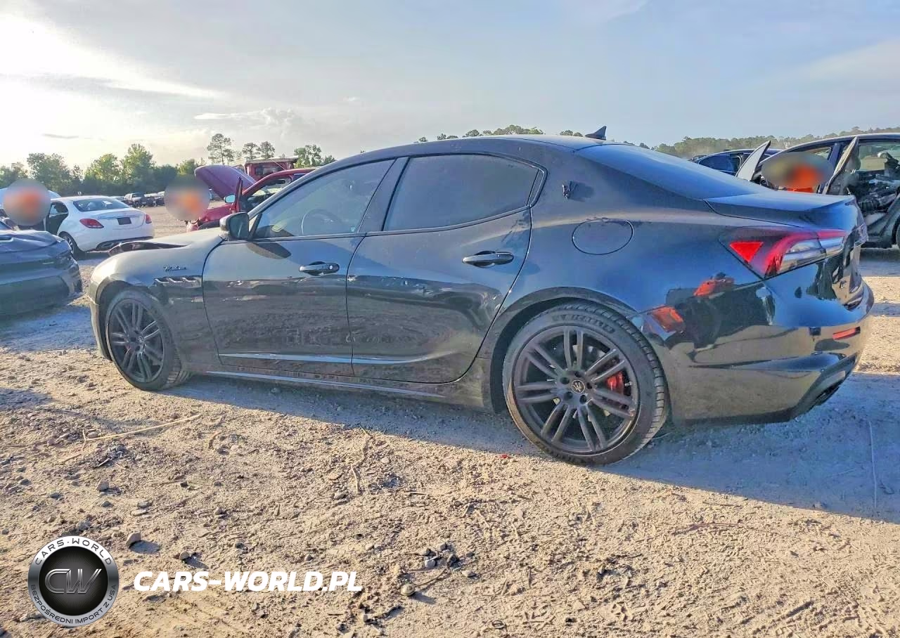 2022 Maserati Ghibli Modena VIN:ZAM57YTM7N1388310 - 2