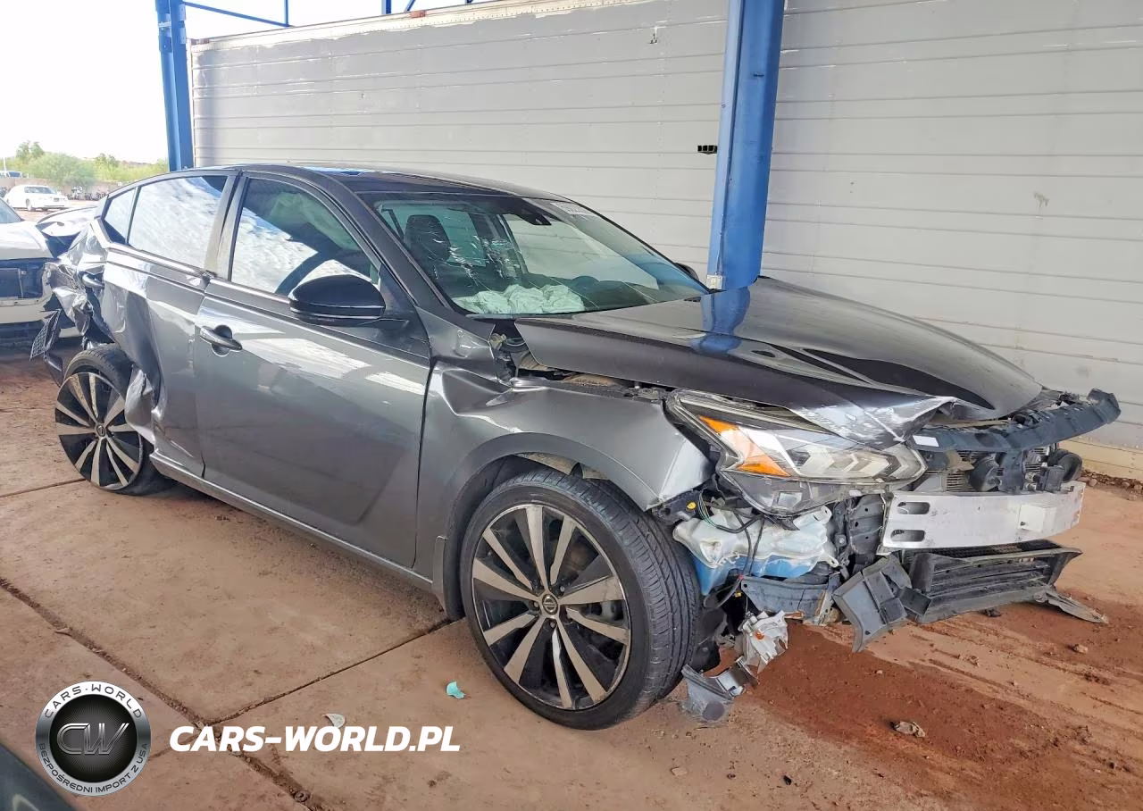 2020 Nissan Altima Sr VIN:1N4BL4CV8LN318895 - 4