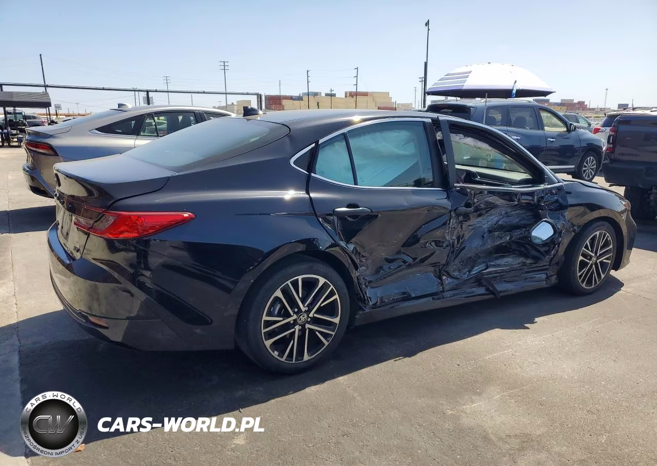 2026 Toyota Camry Xle VIN:4T1DAACK8TU707244 - 3