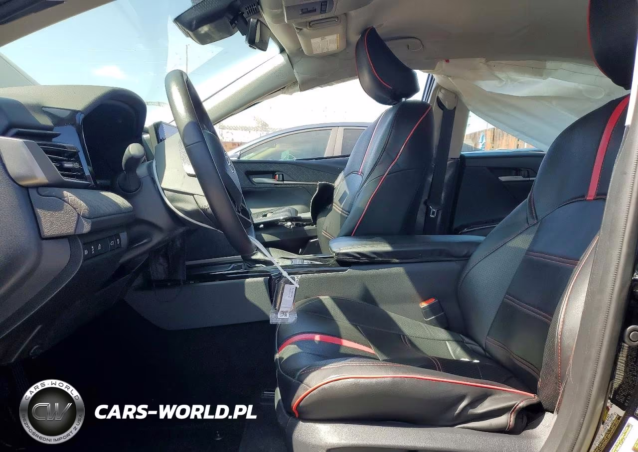 2026 Toyota Camry Xle VIN:4T1DAACK8TU707244 - 7