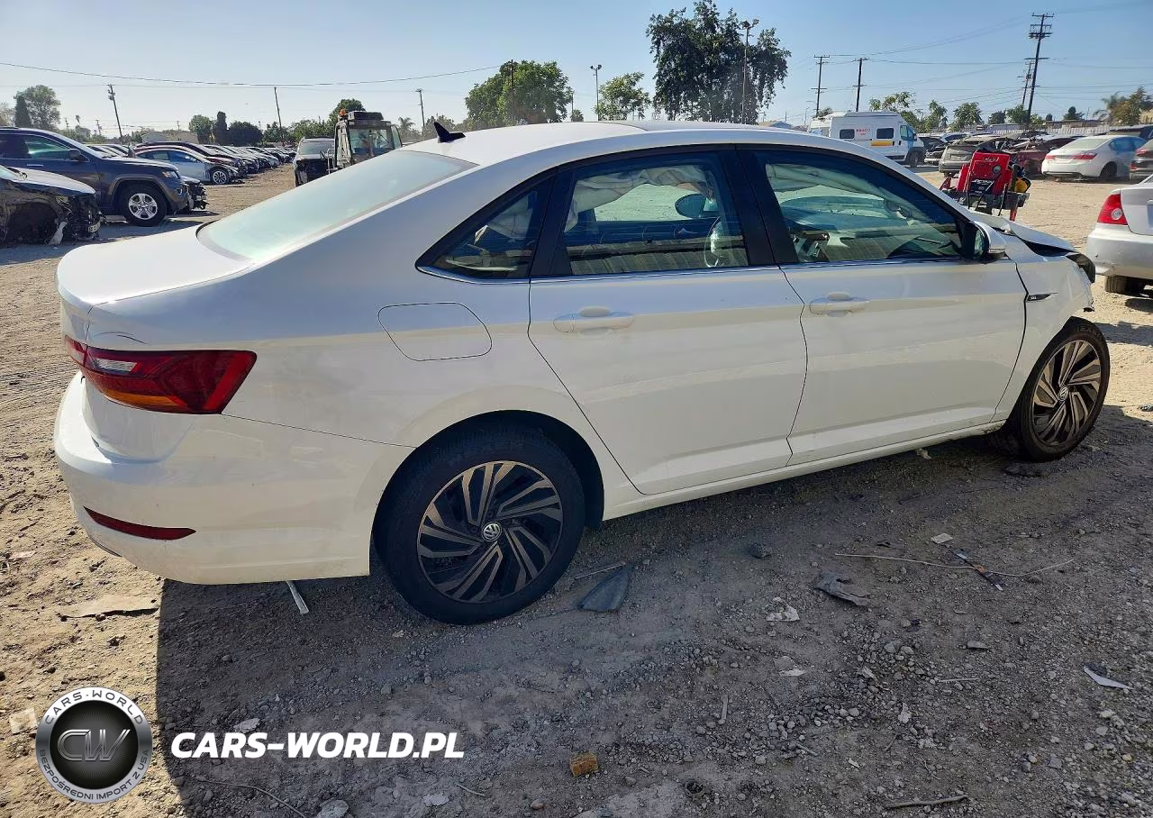 2019 Volkswagen Jetta Sel Premium VIN:3VWG57BU8KM103804 - 3