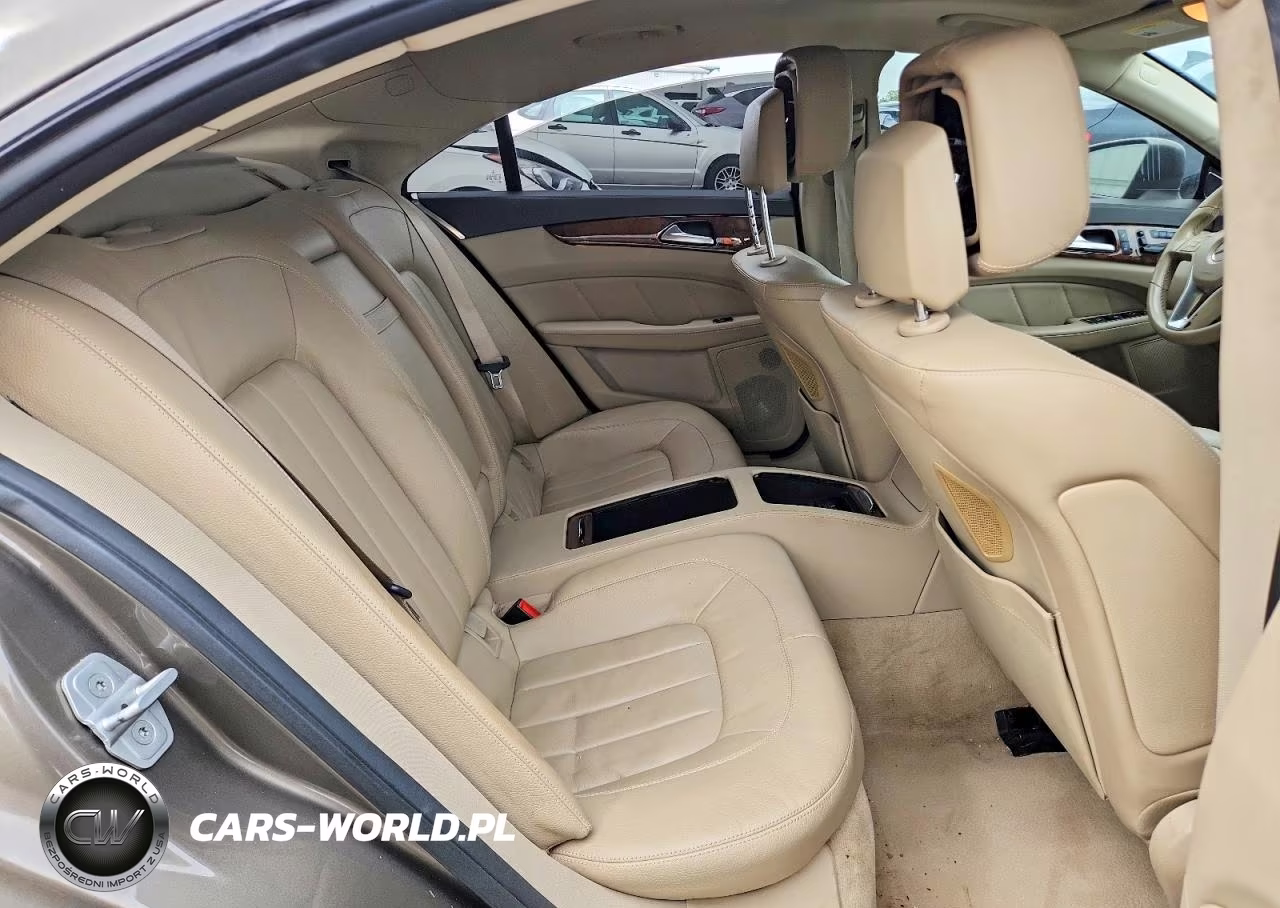 2012 Mercedes-Benz Cls 550 VIN:WDDLJ7DB1CA040459 - 10