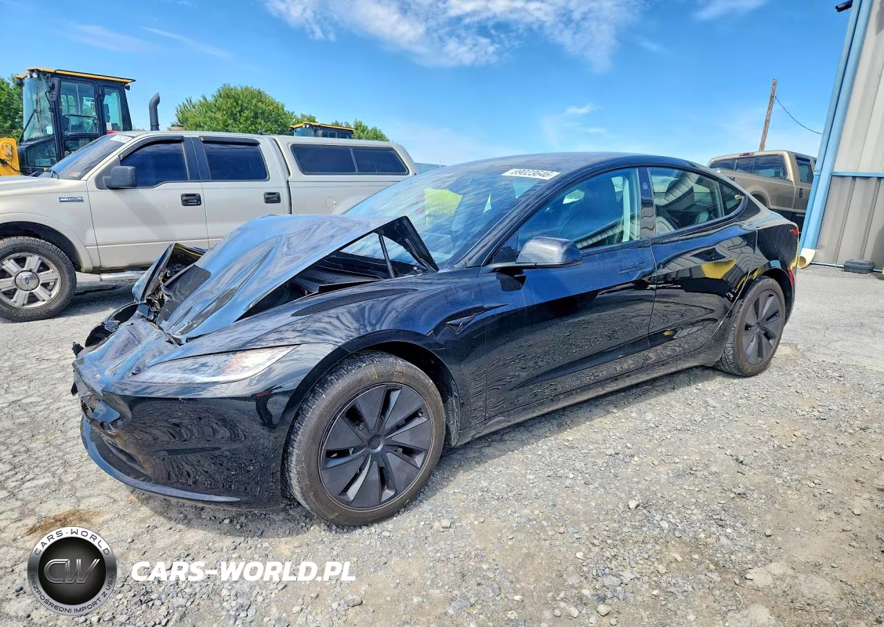 2024 Tesla Model 3 – zdjęcie 1 z 12