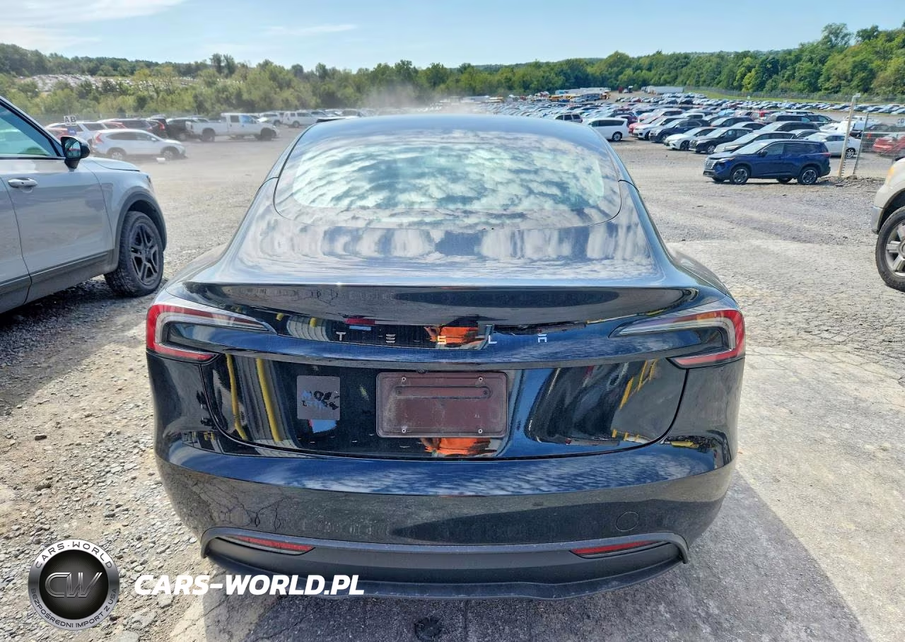 2024 Tesla Model 3 VIN:5YJ3E1EAXRF739686 - 6