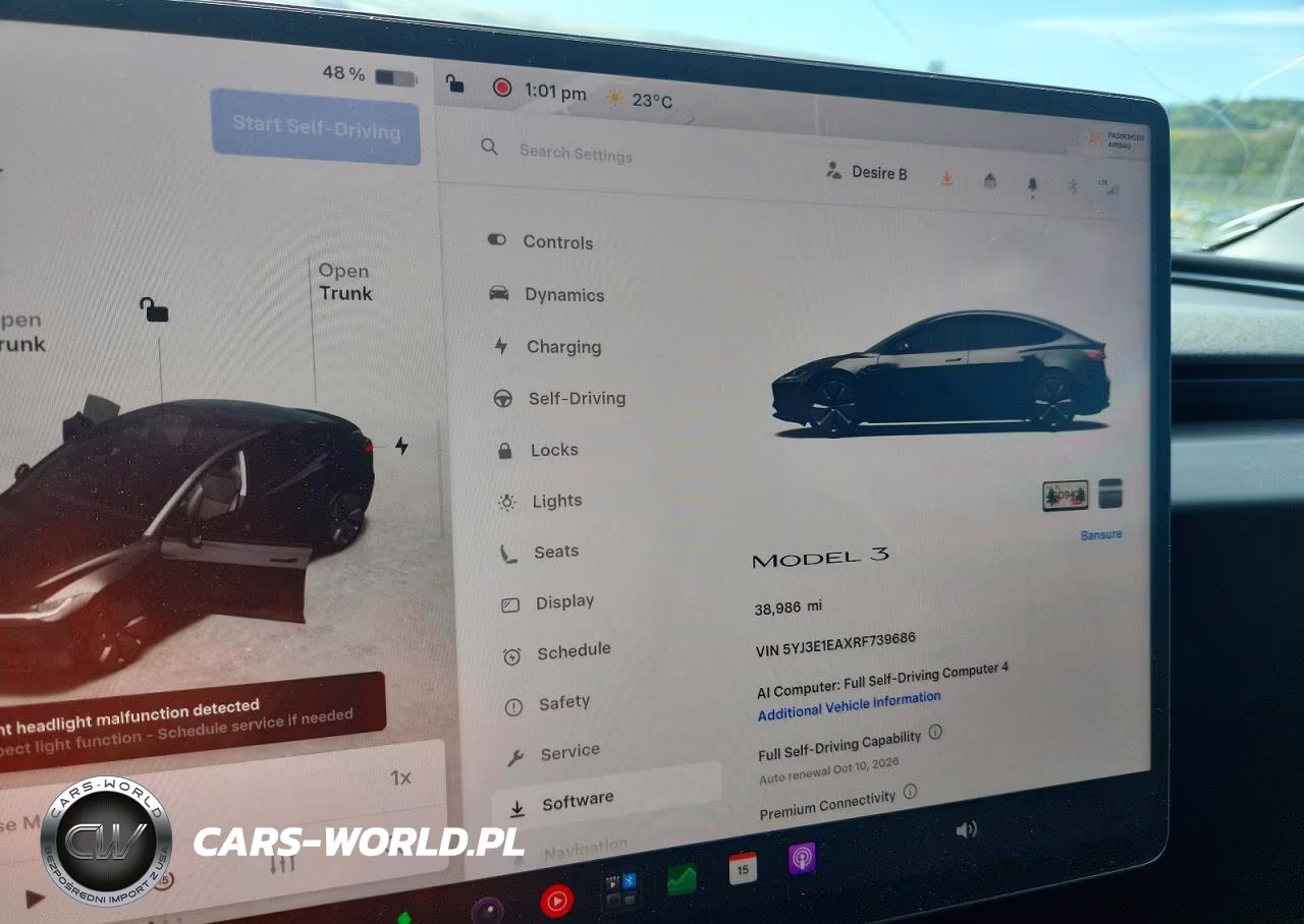2024 Tesla Model 3 VIN:5YJ3E1EAXRF739686 - 9