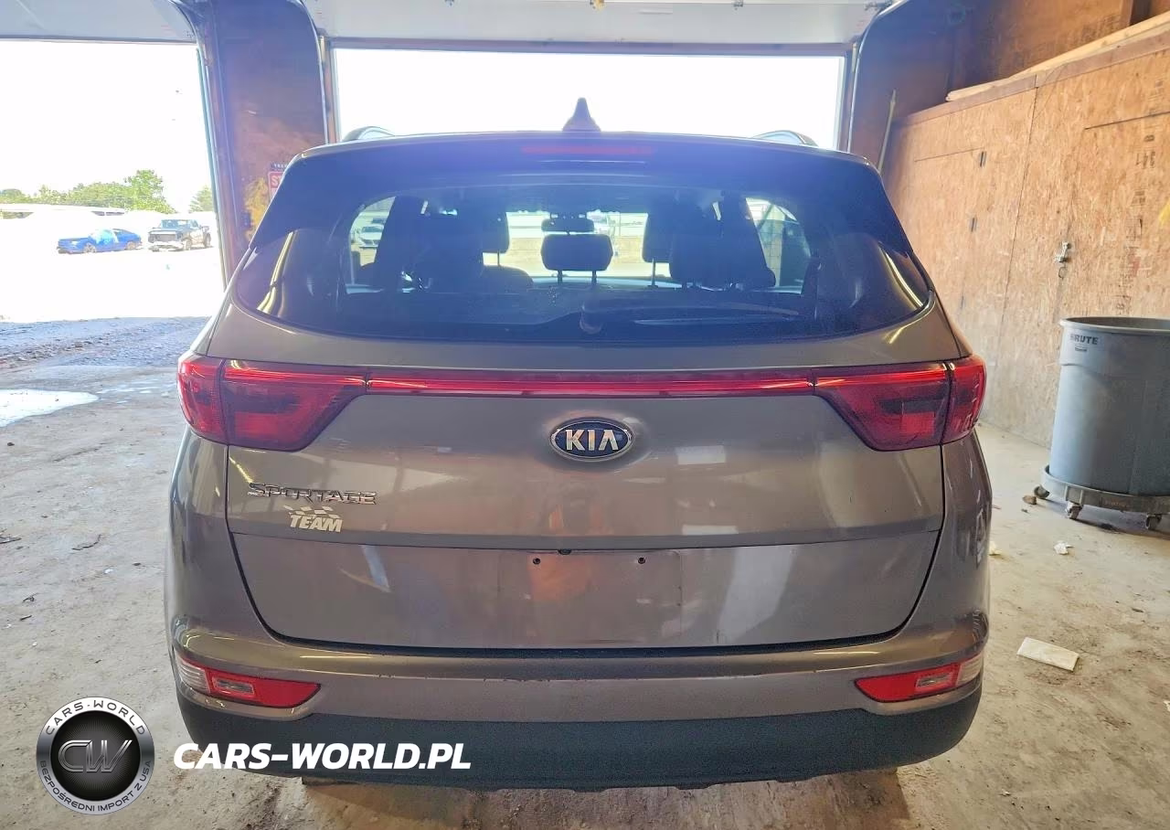2018 Kia Sportage Lx VIN:KNDPMCAC5J7421203 - 6