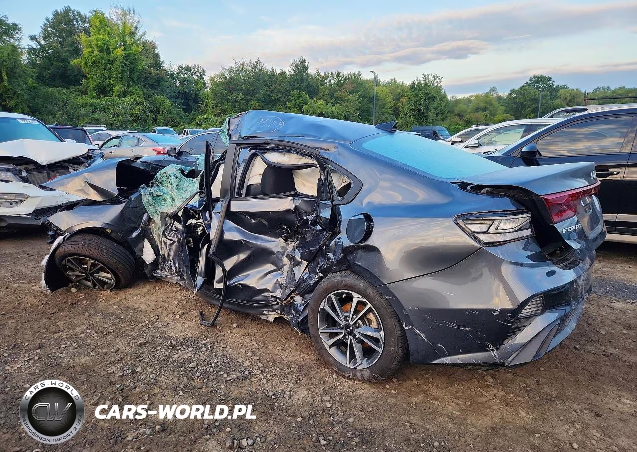 2024 Kia Forte Lxs VIN:3KPF24AD7RE779723 - 2