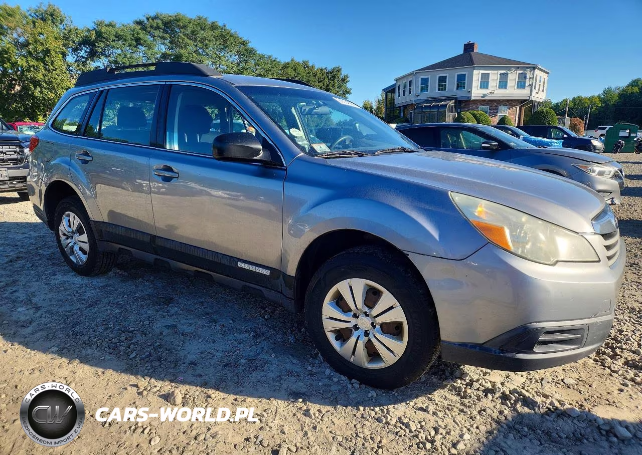 2010 Subaru Outback 2.5I VIN:4S4BRBAC0A3320532 - 4