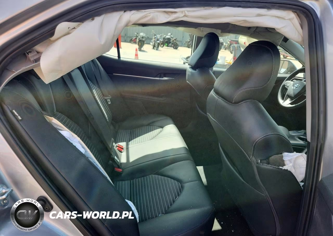 2024 Toyota Camry Se VIN:4T1G11AKXRU914565 - 10