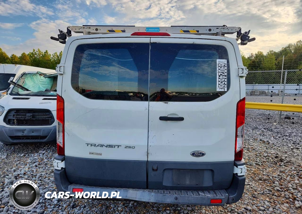 2015 Ford Transit T-250 VIN:1FTNR1YM4FKB32894 - 6