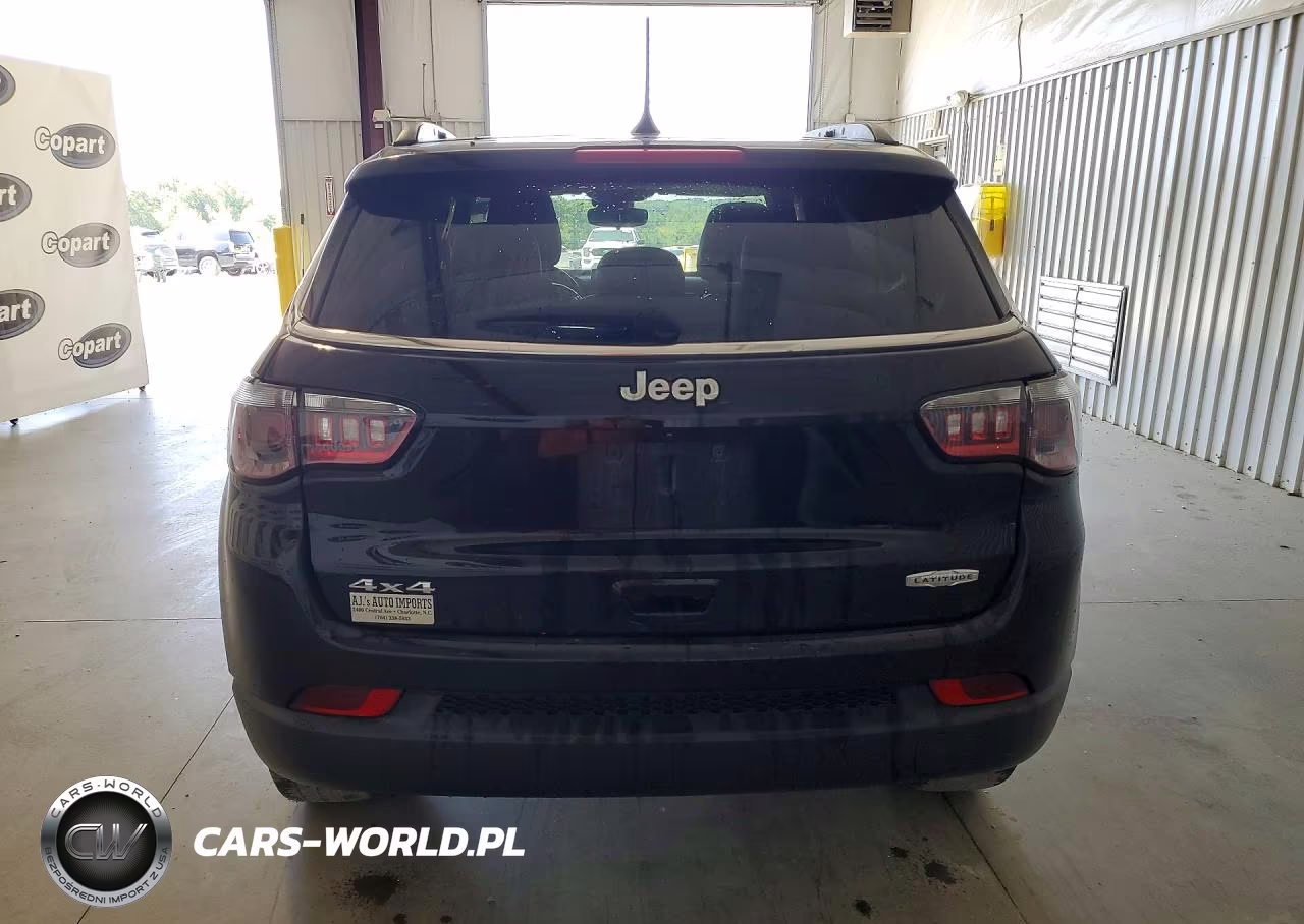 2024 Jeep Compass Latitude VIN:3C4NJDBN1RT607852 - 6