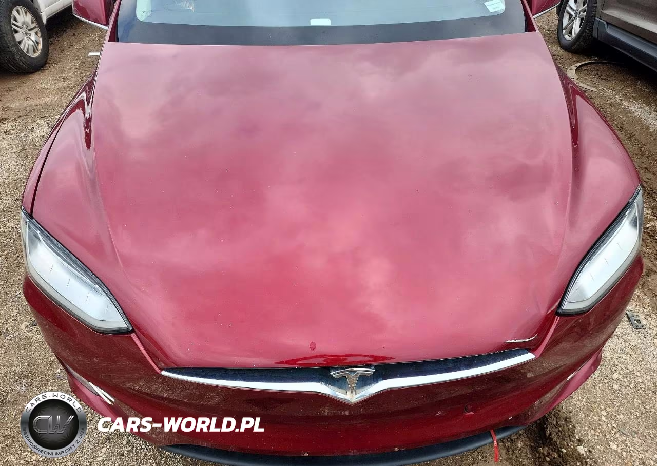 2016 Tesla Model X VIN:5YJXCBE42GFS00337 - 11