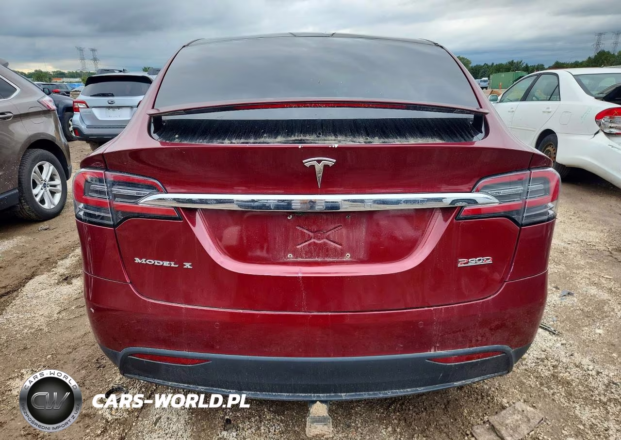 2016 Tesla Model X VIN:5YJXCBE42GFS00337 - 6