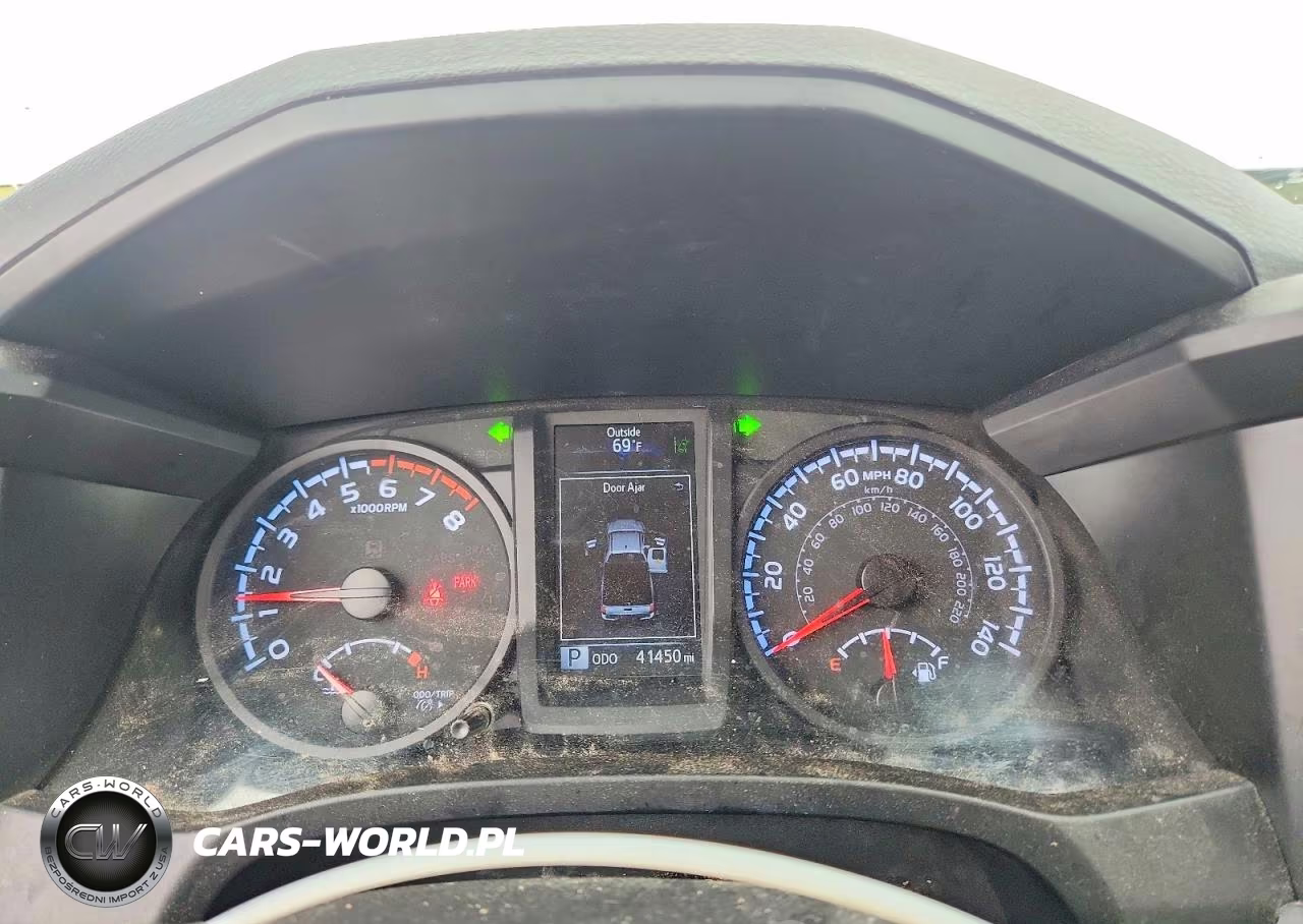 2022 Toyota Tacoma Sr VIN:3TYRX5GN6NT043705 - 9